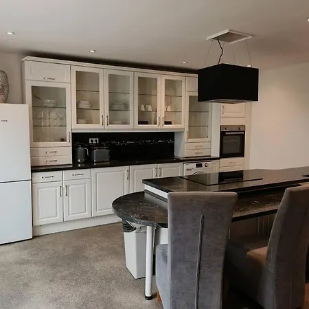 Big Comfort Incl Carcharger 겔젠키르헨