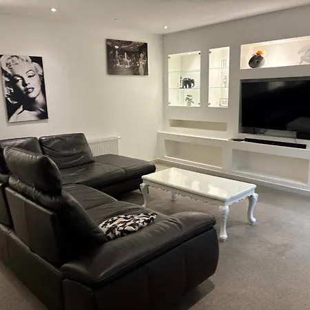 Big Comfort Incl Carcharger Appartement